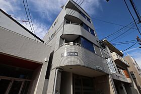 ラ・シャンブル橘 401 ｜ 愛知県名古屋市中区橘１丁目（賃貸マンション1LDK・4階・32.30㎡） その1