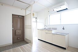 富士和マンション 201 2階1DKのリビング/ダイニング