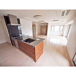 ヴィッラ松月 301 3階3LDKのリビング/ダイニング