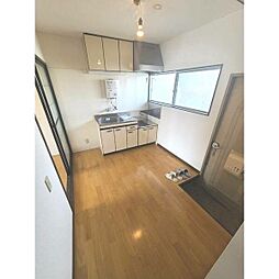 コーポ恵 203 2階2DKのリビング/ダイニング