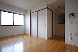 R-Court泉 705 7階1LDKのリビング/ダイニング