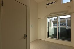 アルクス守山 202 2階1Kのリビング/ダイニング