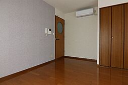 EFFORT-II 201 2階1Kのリビング/ダイニング