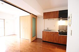 メゾン・ド・エタリテ 305 3階1DKのリビング/ダイニング