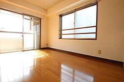 シーズンコート名駅 203 2階1LDKのリビング/ダイニング