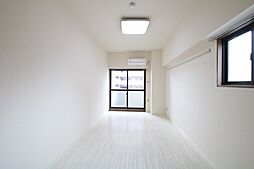 クレセール・サン 306 3階1Kのリビング/ダイニング