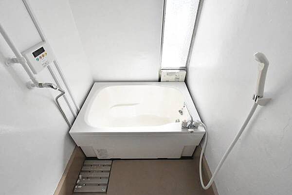 apartment 東京都港区虎ノ門４丁目3-13　ヒューリック神谷町ビル4階