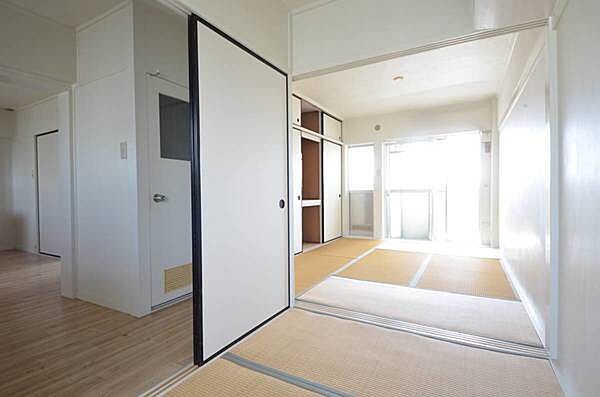 apartment 茨城県ひたちなか市大字中根5142
中根の賃貸情報を見る
物件地図