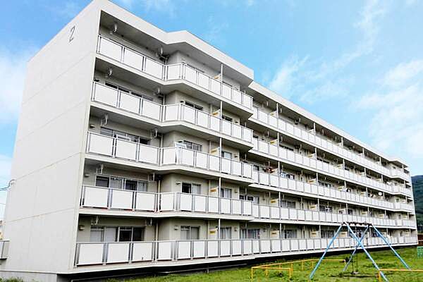 apartment 福島県会津若松市門田町大字御山字村下284-1
門田町御山の賃貸情報を見る
物件地図