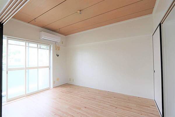 apartment 岩手県一関市花泉町花泉字伊勢沢14-4
花泉町花泉の賃貸情報を見る
物件地図