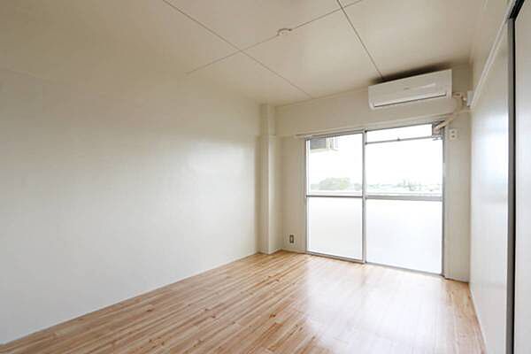 apartment 東京都港区虎ノ門４丁目3-13　ヒューリック神谷町ビル4階