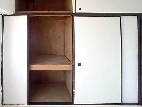 apartment 東京都港区虎ノ門４丁目3-13　ヒューリック神谷町ビル4階