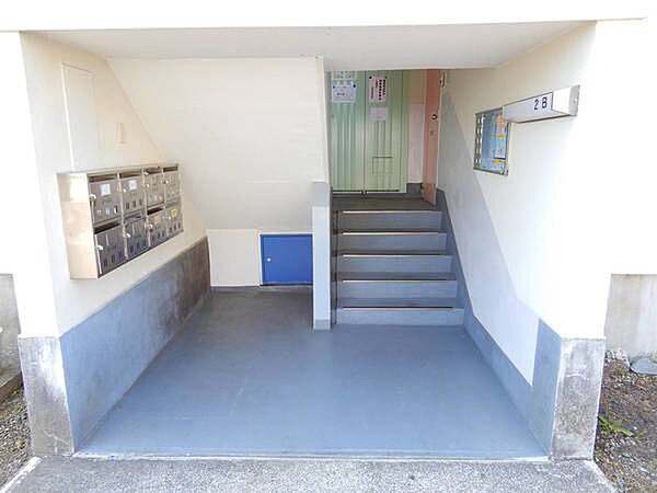 apartment 東京都港区虎ノ門４丁目3-13　ヒューリック神谷町ビル4階