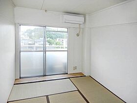 ビレッジハウス上野服部1号棟