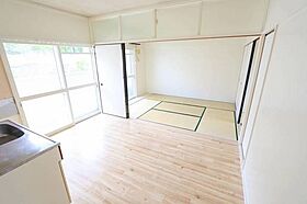 ビレッジハウス青山II2号棟