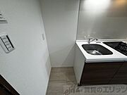 冷蔵庫置場