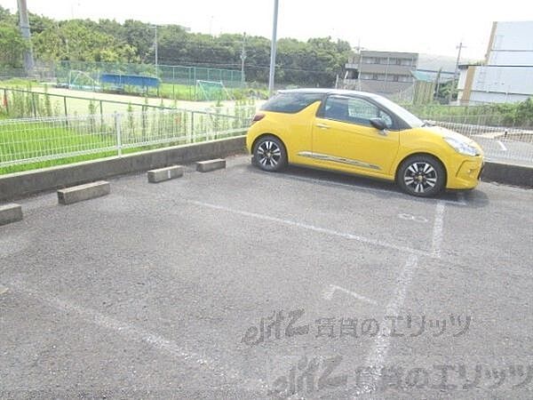 駐車場：駐車場