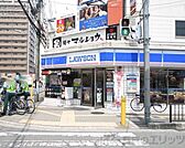 ローソン江坂公園前店 徒歩5分。 340m