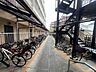 その他：自転車とバイクの駐輪場。空き状況などはお問い合わせください。