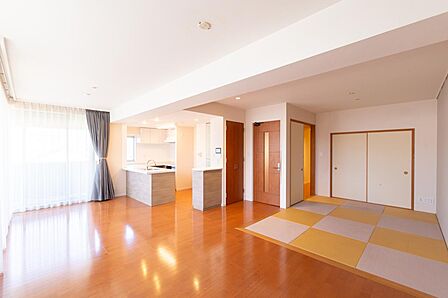 和室と広げて使えばさらに広々◎