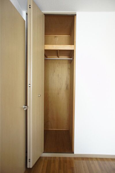 apartment 栃木県下都賀郡野木町大字潤島
物件地図