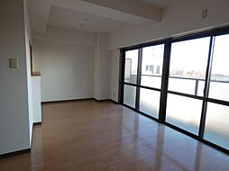 JR東北本線 古河駅 徒歩4分の賃貸マンション 6階1LDKのリビング/ダイニング