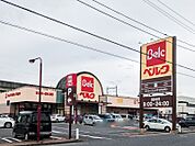 ベルク赤城町店 525m