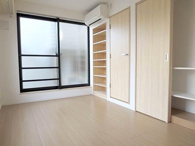 寝室