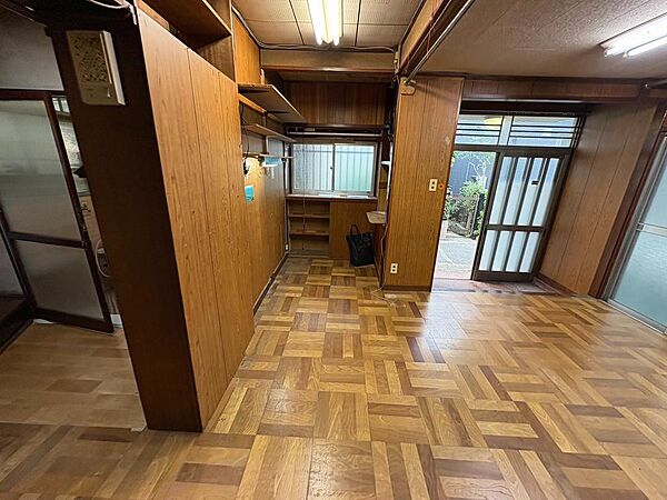 リビング/ダイニングを拡大表示