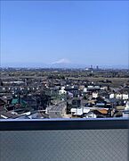 眺望良好！晴れた日には富士山がよく見えます。夜景もきれいです。
