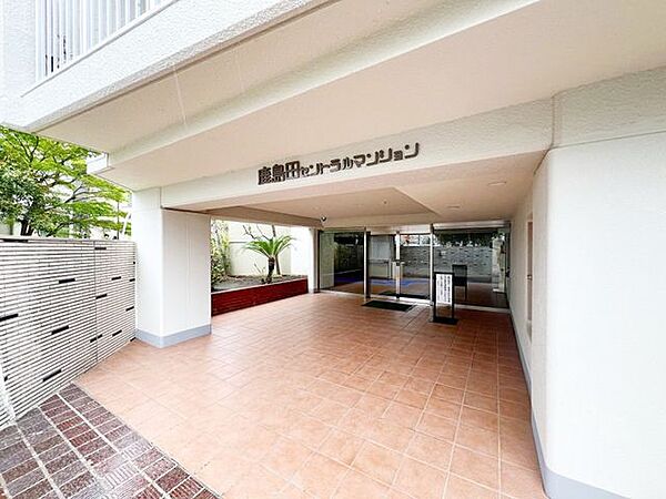 エントランスを拡大表示