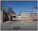 小学校「吹田市立山田第一小学校まで644m」