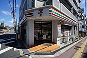 コンビニ「セブンイレブン吹田千里山西5丁目店まで415m」