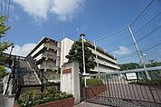 小学校「吹田市立佐井寺小学校まで1200m」