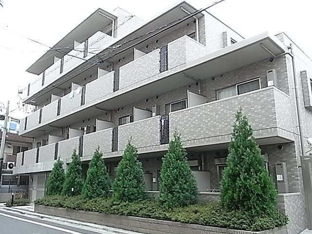 4 / 6