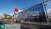 西友朝霞根岸店 1739m