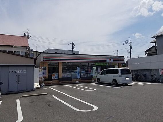 セブンイレブン...