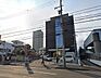 周辺：静岡銀行 草薙支店窓口　平日　9：00～15：00ATM　平日　8：00～21：00　　　　土曜　9：00～19：00　　　　日祝　9：00～19：00 700m