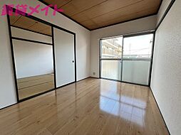 タウニーグリーンフィールド