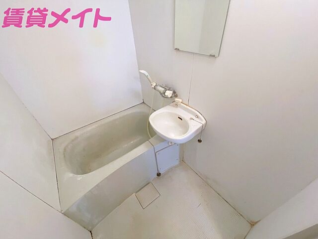 浴室