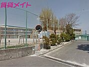 四日市市立橋北中学校 1176m