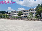 朝日町立朝日中学校 2709m