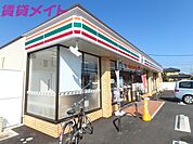 セブンイレブン四日市茂福店 578m