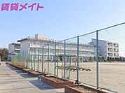 川越町立川越南小学校 768m