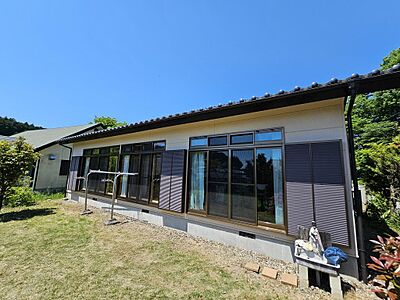 外観:南向きです 外観:南向きです