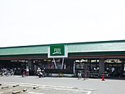 Fuji鶴嶺店 688m