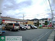 セブンイレブン秦野堀西店 徒歩18分。 1440m