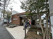 パン ド ナノッシュ 弥勒寺店 徒歩7分。 500m