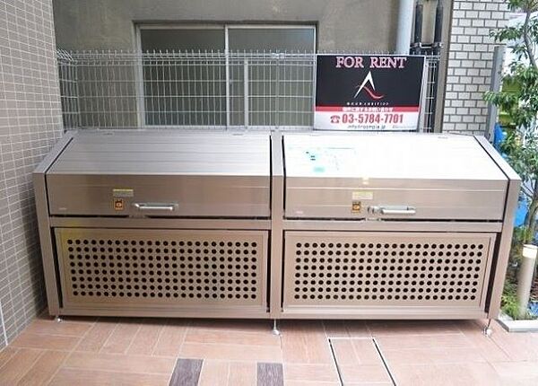 ラフィスタ伊勢佐木長者町駅前ウエスト