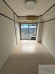 タイガーマンション 402 4階ワンルームのリビング/ダイニング